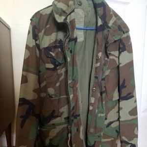 Authentic US Army Camouflage Jacket with Hood